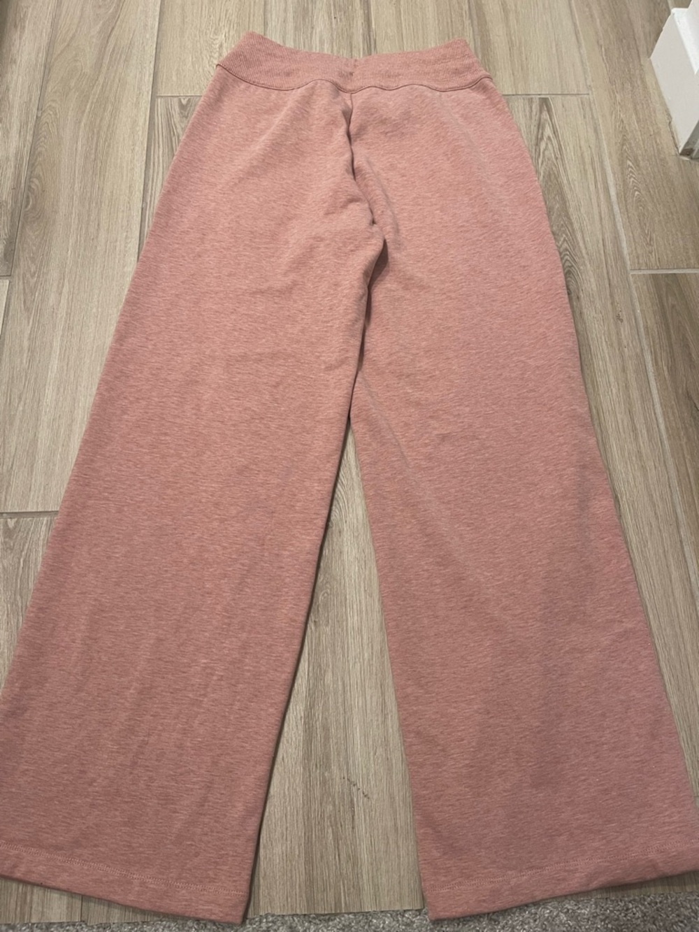 NWT Travis Matthew Save The Day 2.0 HR Cloud Pants Heather Brick Dust Sz S 2-4 - Picture 6 of 13